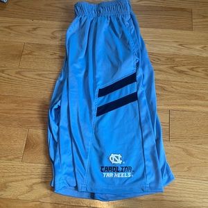 BARELY WORN Carolina Tar Heels Rivalry Thread Shorts size XL